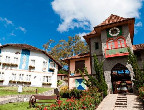 Hotel Village Le Canton