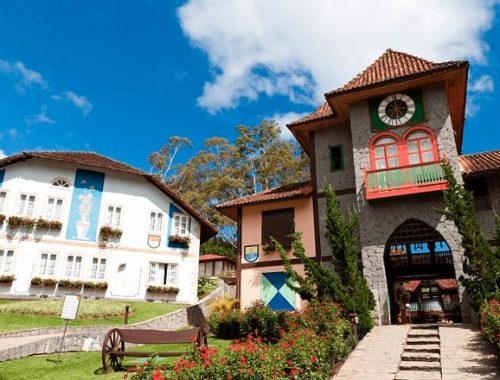 Hotel Village Le Canton