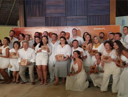 REDE TIVOLI PREMIA LITORAL VERDE EM NOITE DE COMEMORAÇÃO NA PRAIA DO FORTE