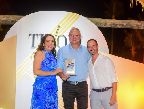 PRÊMIO GOLDEN FRIENDS TIVOLI: LITORAL VERDE VIAGENS É NOVAMENTE HOMENAGEADA!