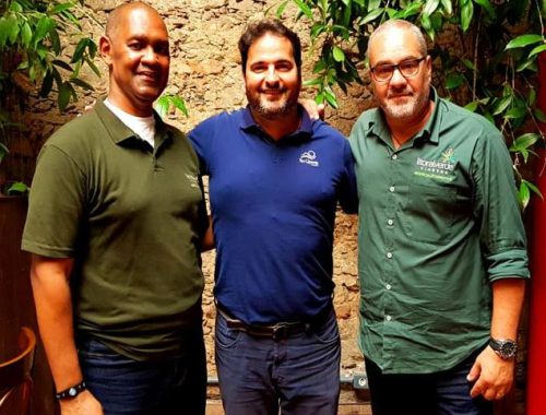 RIO QUENTE E COSTA DO SAUÍPE REÚNEM AGENTES EM EVENTO DE LANÇAMENTO DA AVIVA